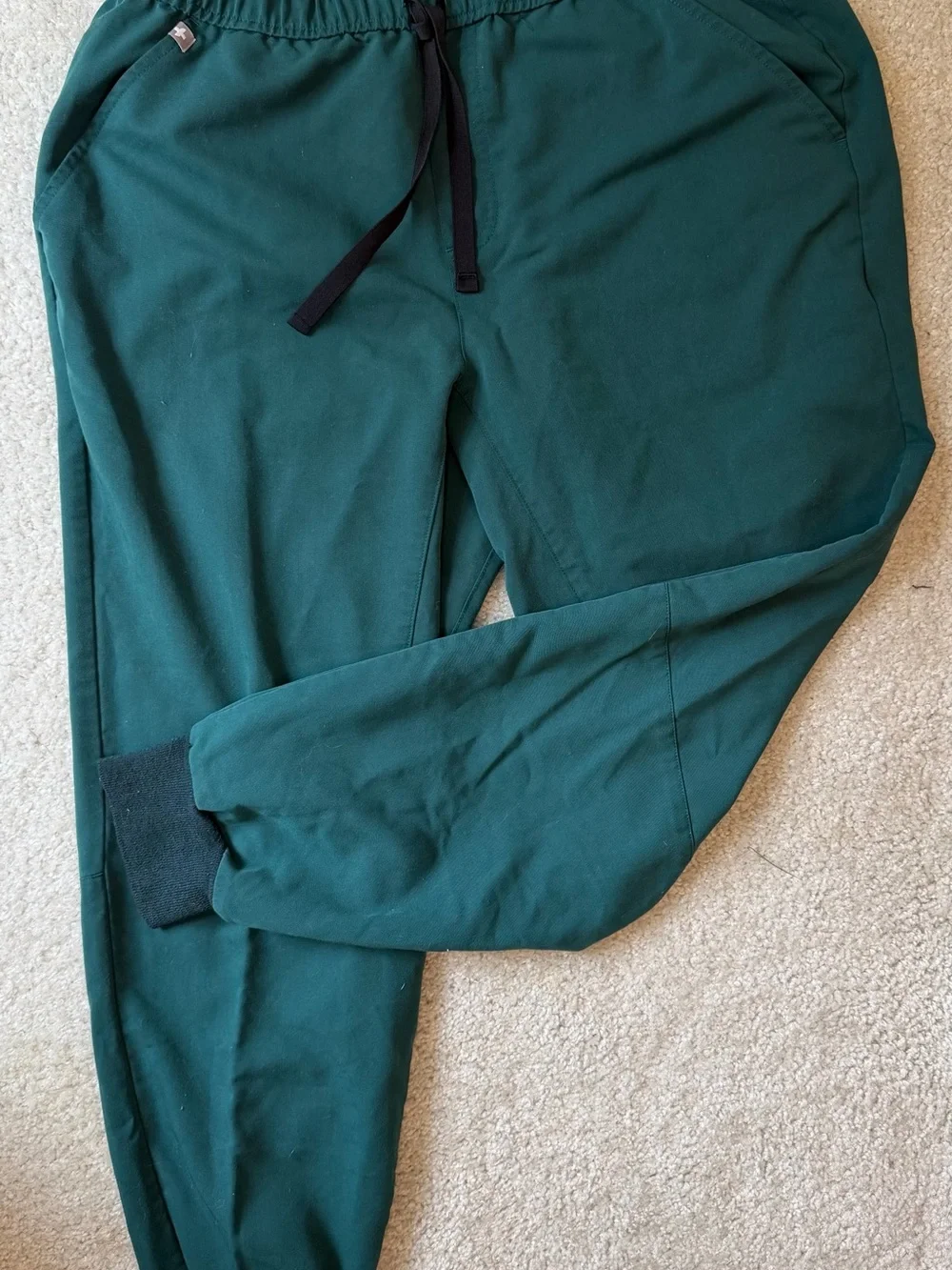 FIGS Jogger Scrub Set in Deep Forest Green
